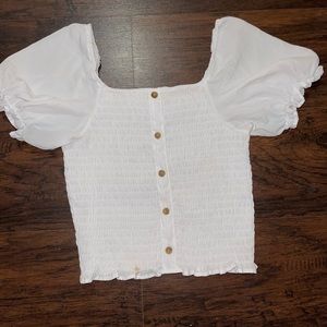 This is a no boundaries little cute shirt. In a size youth large.